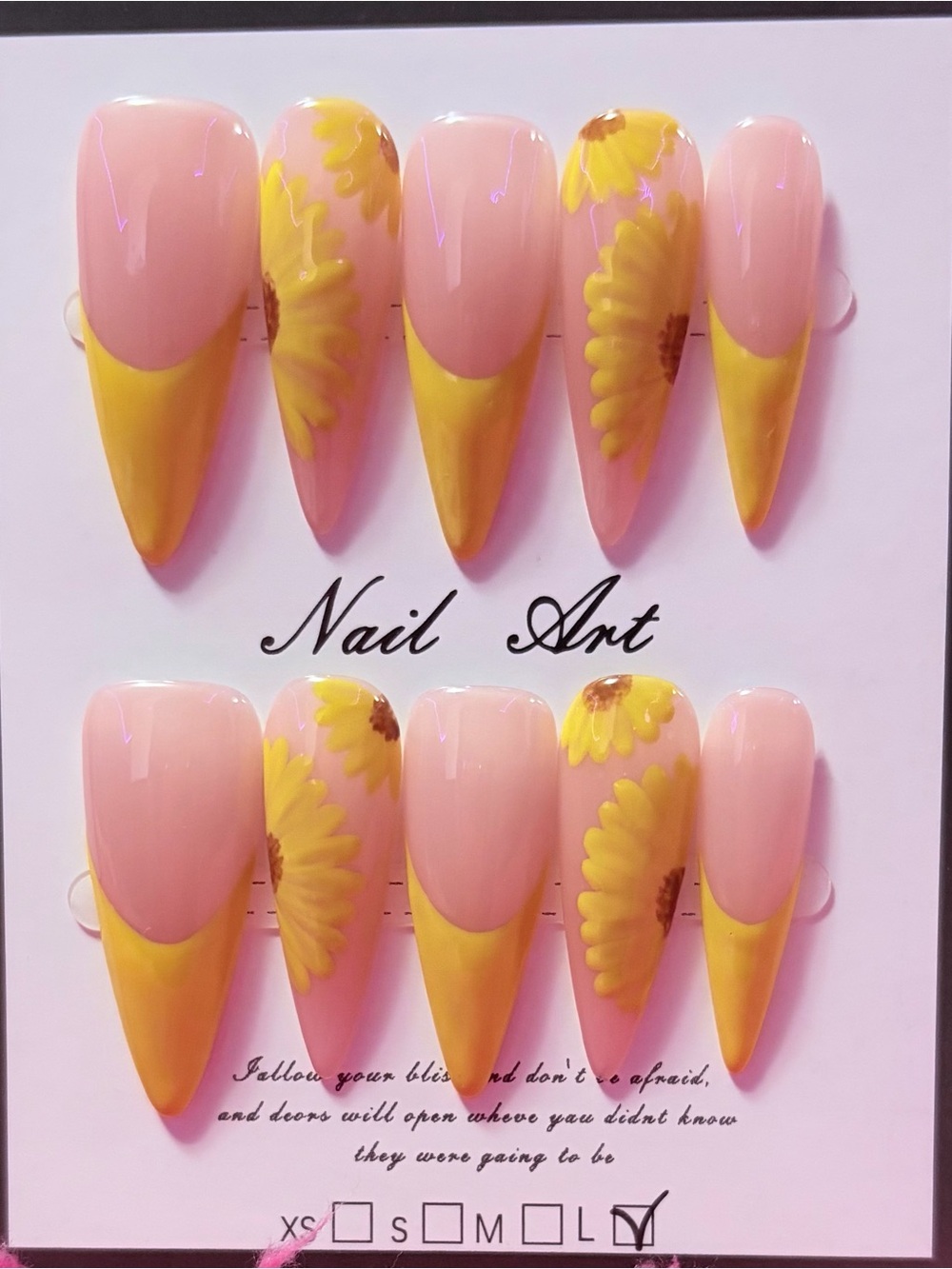 Nail Art Press-On Set in Pink and Yellow with Sunflower Accent